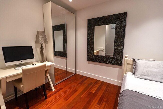 Foto del edificio - 1 Landmark Sq