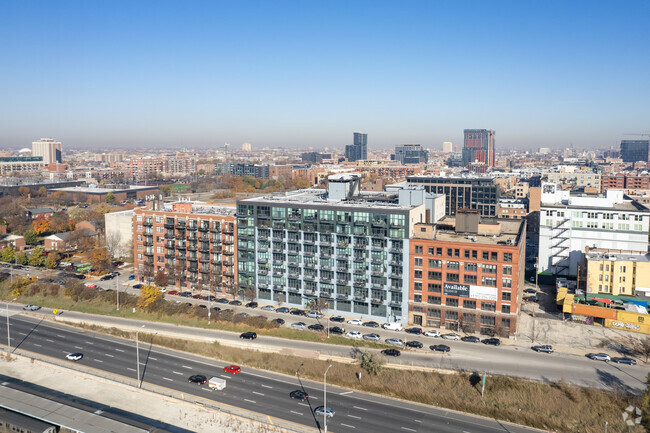 Foto aérea - Van Buren Lofts