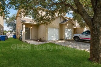 Building Photo - 7802 Kingsbury Way