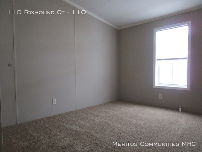 Building Photo - 110 Fox Hound Ct