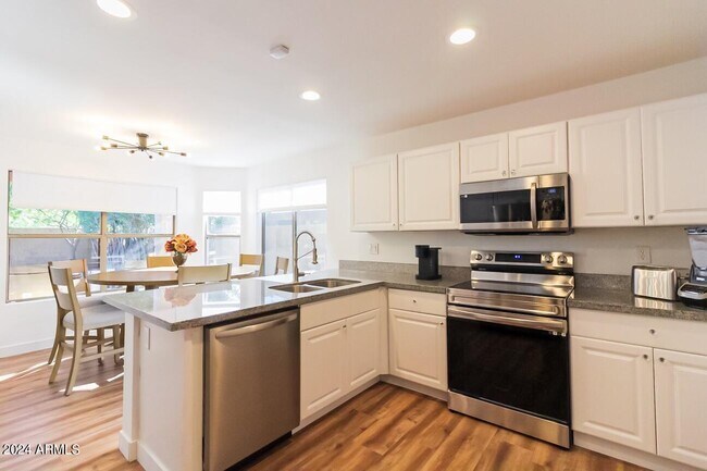 Building Photo - 21633 N 48th Pl