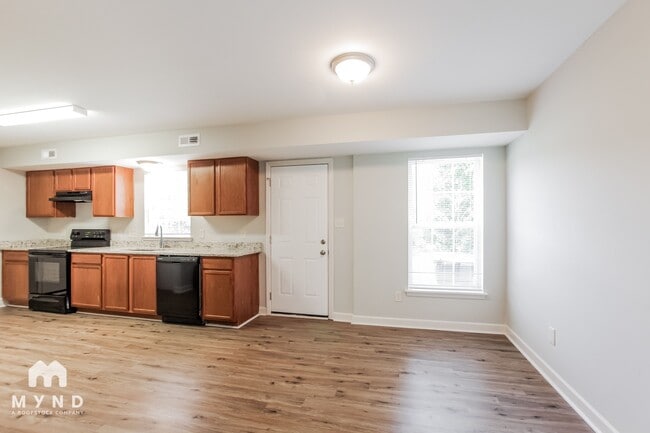 Building Photo - 1020 Alston Hill Dr