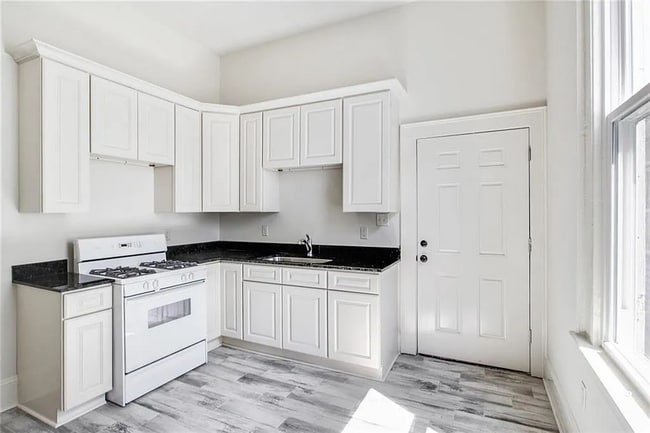 Foto del edificio - 2117 Marais St