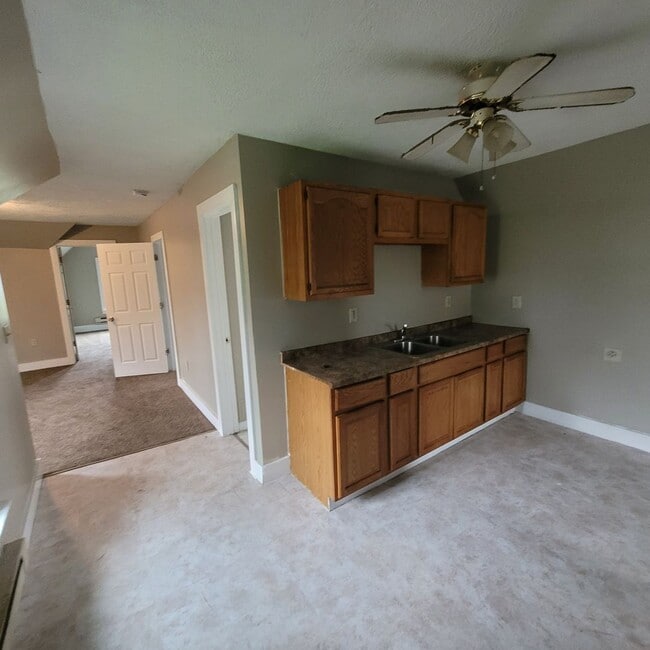 Foto del edificio - 2377 E 84th St