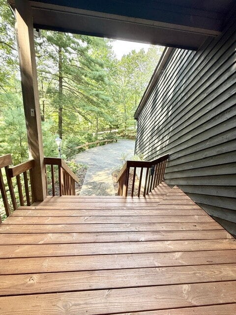 Building Photo - 67 Cliffview Dr