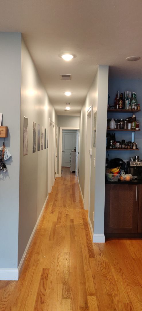 Building Photo - New Apartment in Allston. Eat-in Kitchen. High-End Appliances, Big Bedrooms, Lost of Closets, Lau...