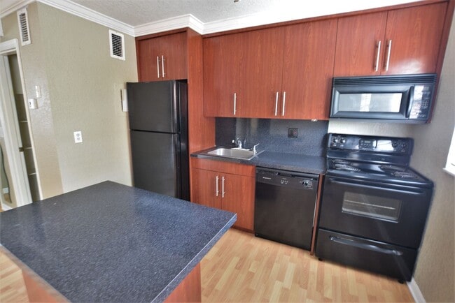 Foto del edificio - 2502 Kilgore St