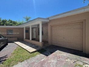 Building Photo - 5770 SW 60th St
