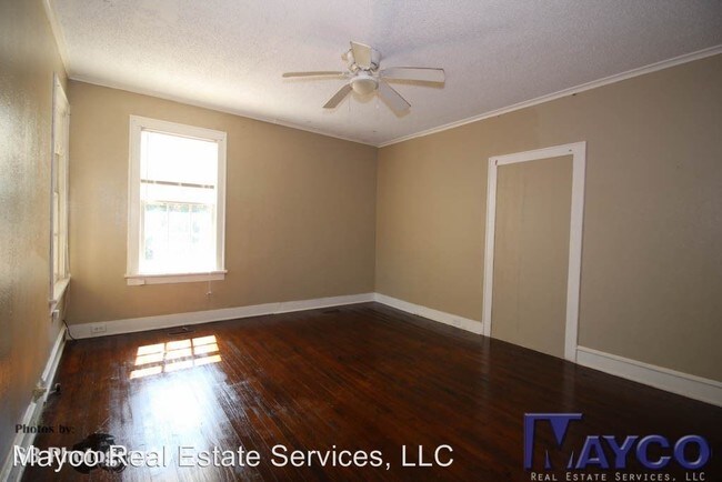 Foto del edificio - 211 Topeka St