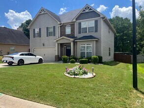 Building Photo - 830 Rollo Domino Cir