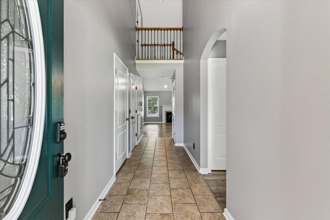 Foto del edificio - Pet Friendly Three Bedroom with Bonus!