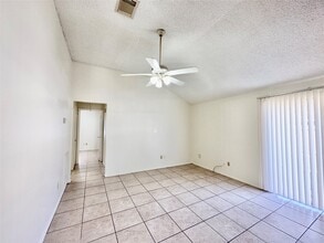 Building Photo - 13753 Sablecrest Dr