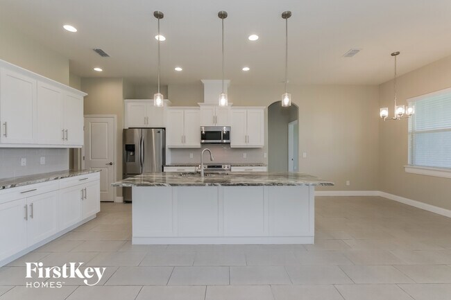 Foto del edificio - 6092 Highlands Grace Blvd