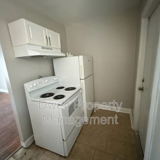 Foto del edificio - 2241 Woodward Ave