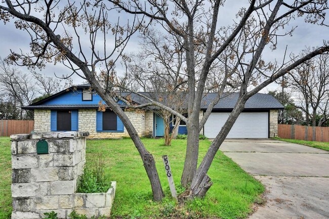 Building Photo - 506 S Mt Rushmore Dr