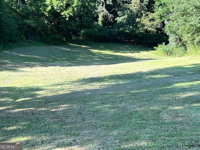 Foto del edificio - 3619 Anderson Hwy