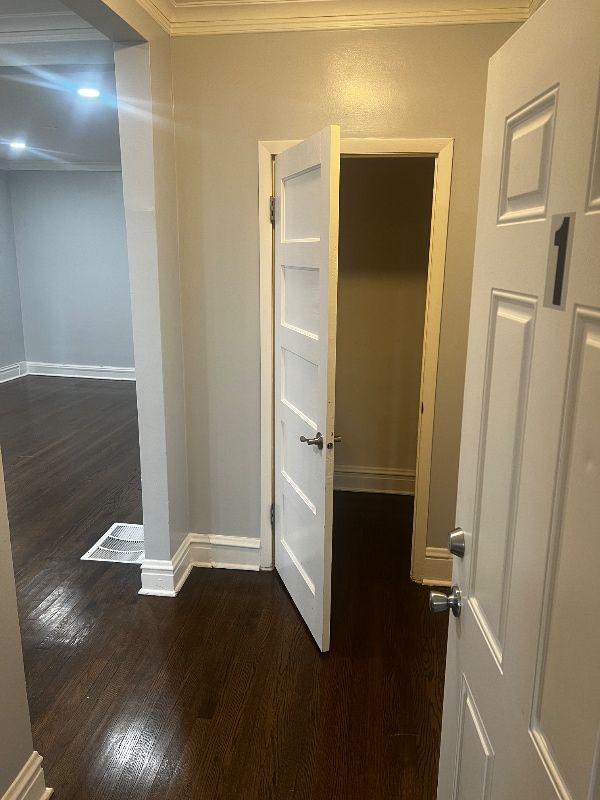 Foto principal - 6938 S Green St