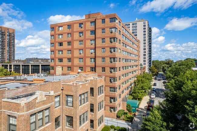 Building Photo - Bittersweet Condominium