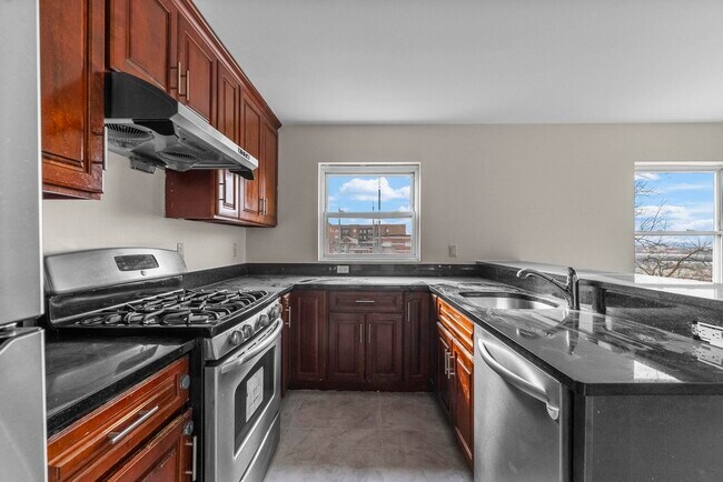 Foto del edificio - 2207-2209 Grand Ave