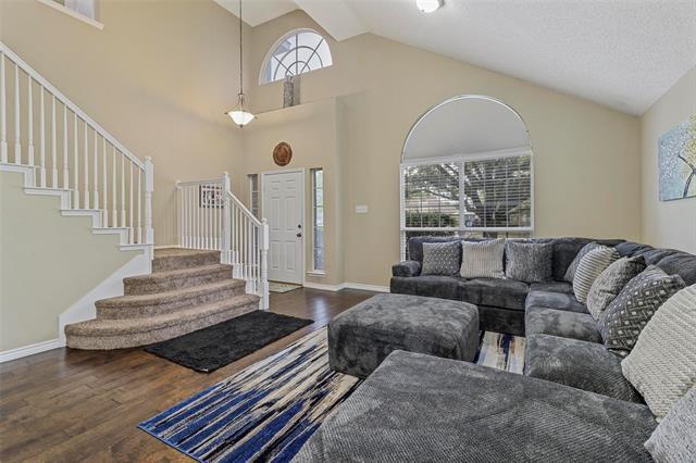 Building Photo - 1224 Big Bend Dr