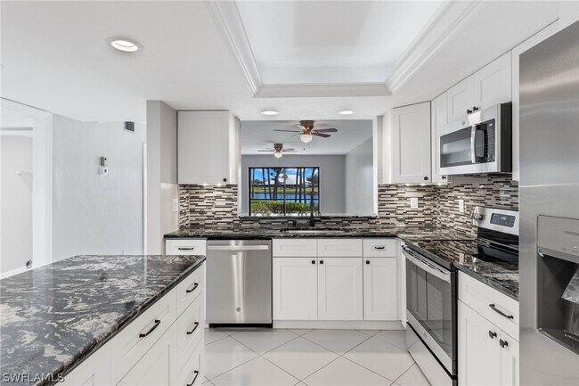 Building Photo - 12661 Kelly Sands Way