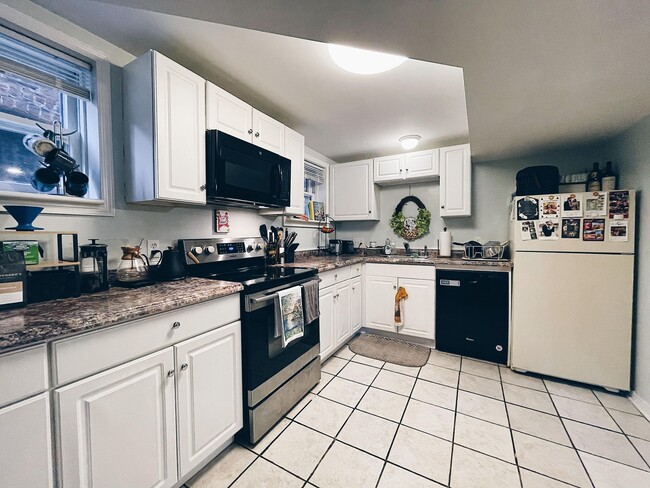Cocina - 4 N Arthur Ashe Boulevard