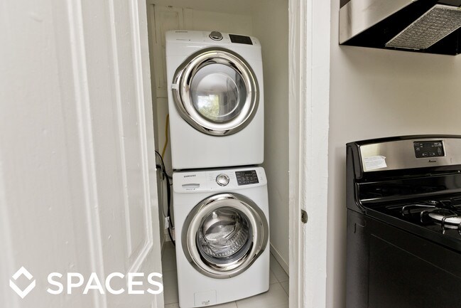 Foto del edificio - 2200 W Jackson Blvd