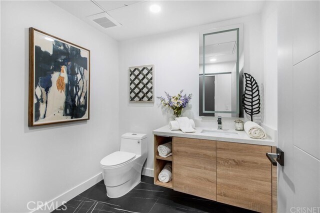 Foto del edificio - 5110 Whitsett Ave