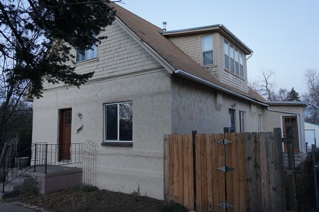 Building Photo - 3874 Sheridan blvd
