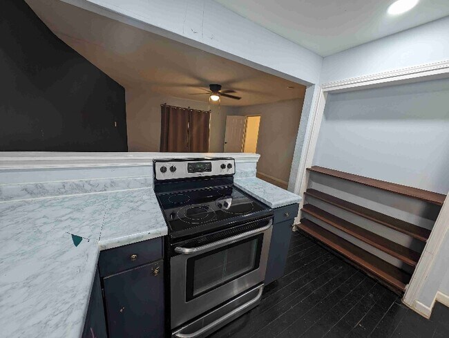 Foto del edificio - 339 W Bedford Ave