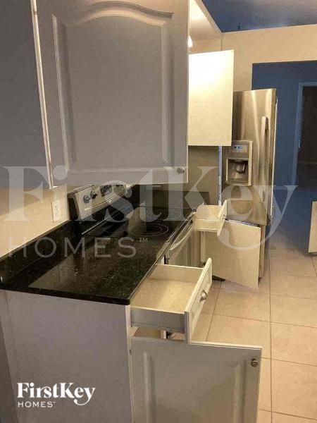 Foto del edificio - 1825 SW 8th Ct