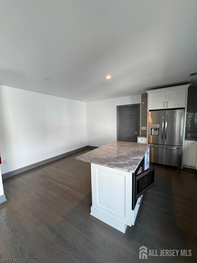 Foto del edificio - 445 US-202