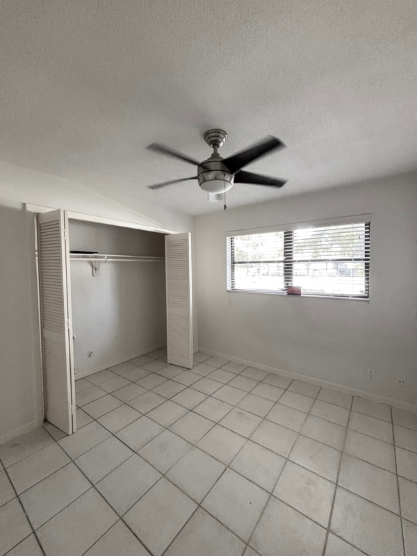 Building Photo - 1410 NW 93rd Terrace