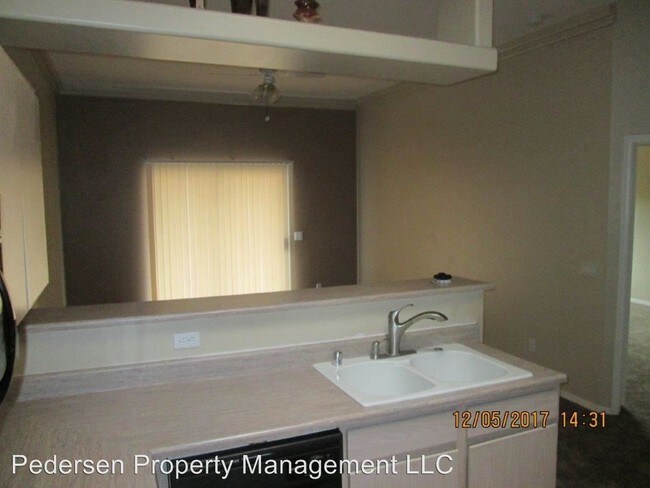 Building Photo - 5753 S Estrella Rd