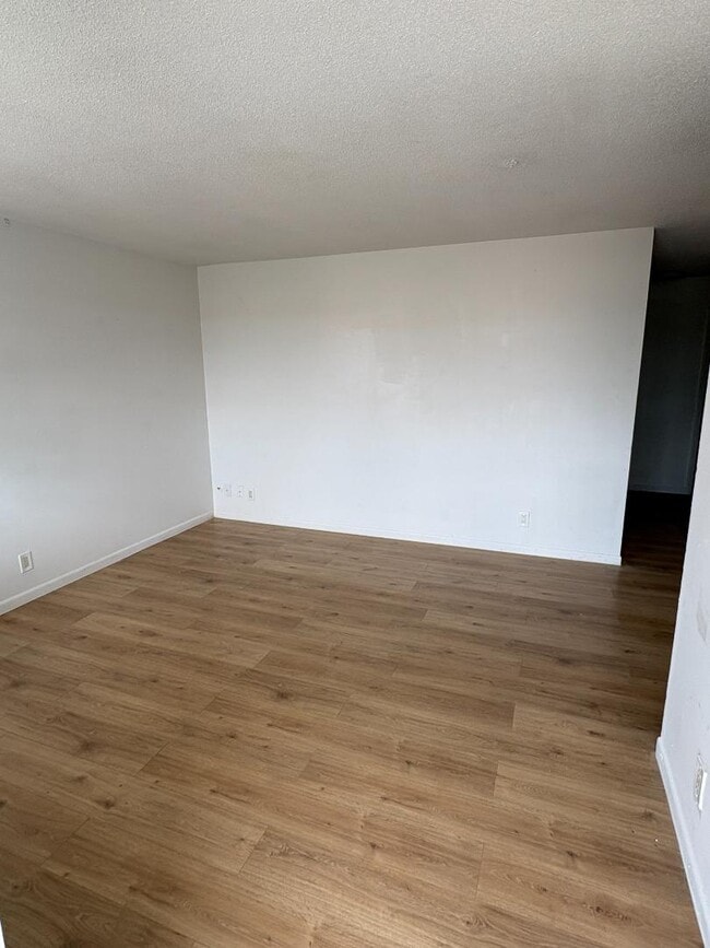Foto del edificio - 1406 Barton Rd
