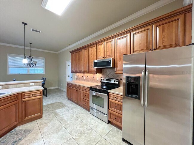 Foto del edificio - 9048 SW 76th Ave