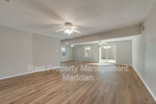 Building Photo - 432 Pearl St