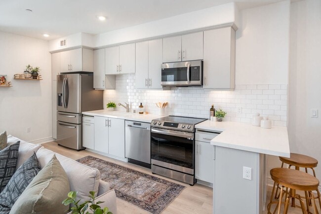 Foto del edificio - 302 Madonna Rd