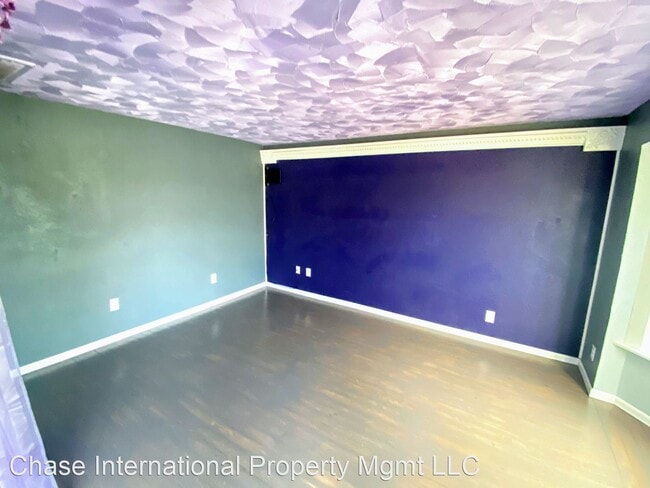 Building Photo - 3 br, 1.5 bath House - 2555 Patrice Drive