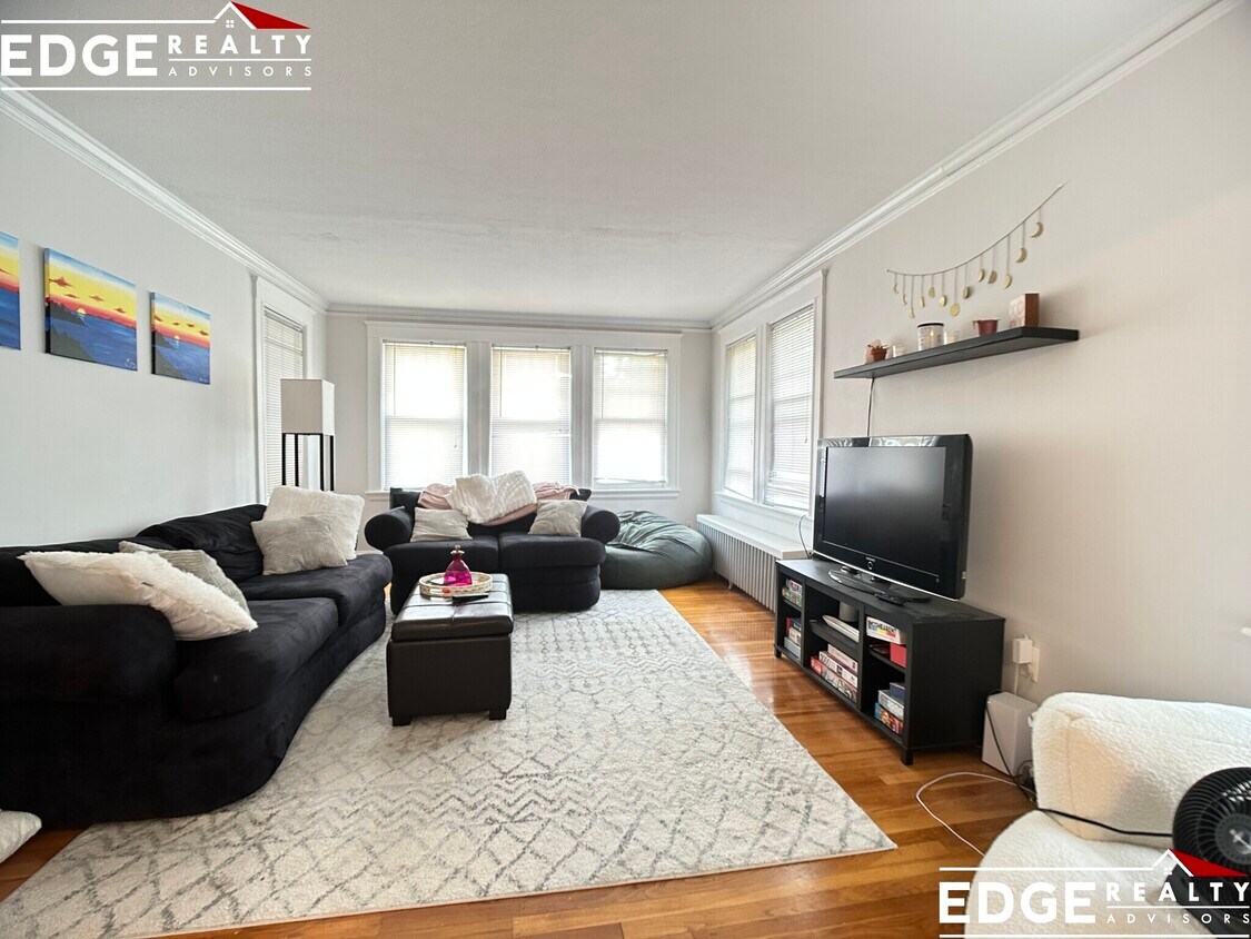 Foto principal - 88 Colborne Rd