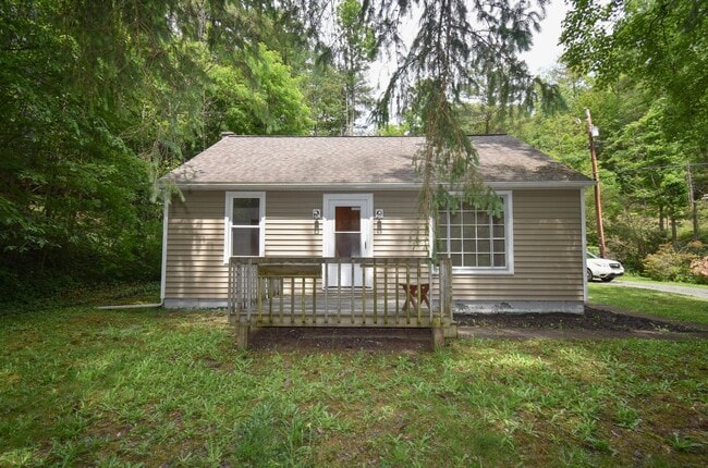 Building Photo - 2978 Coudersport Pike