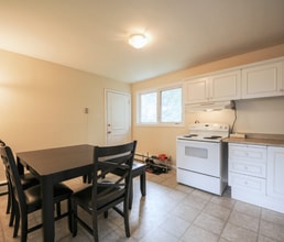 Building Photo - Venus Apartments