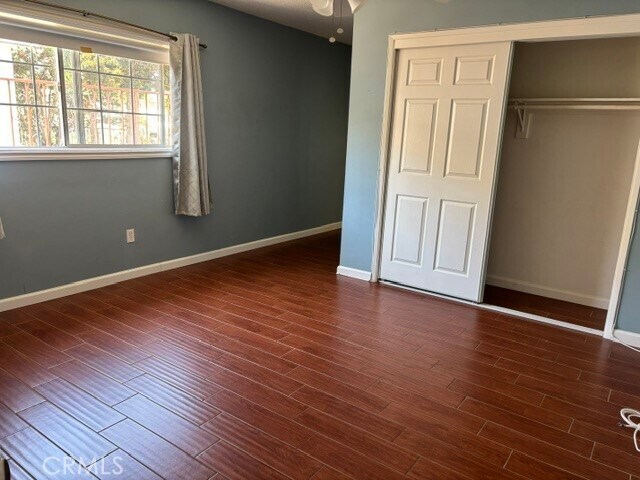 Foto del edificio - 4612 W 169th St