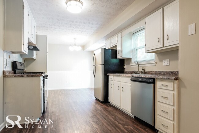 Building Photo - Great 3BR 2BA Douglasville home to lease