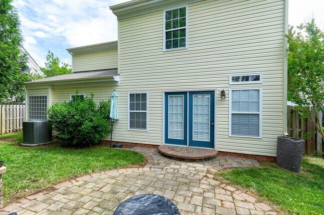 Foto del edificio - 1322 Fairmount Street, Durham, NC 27713