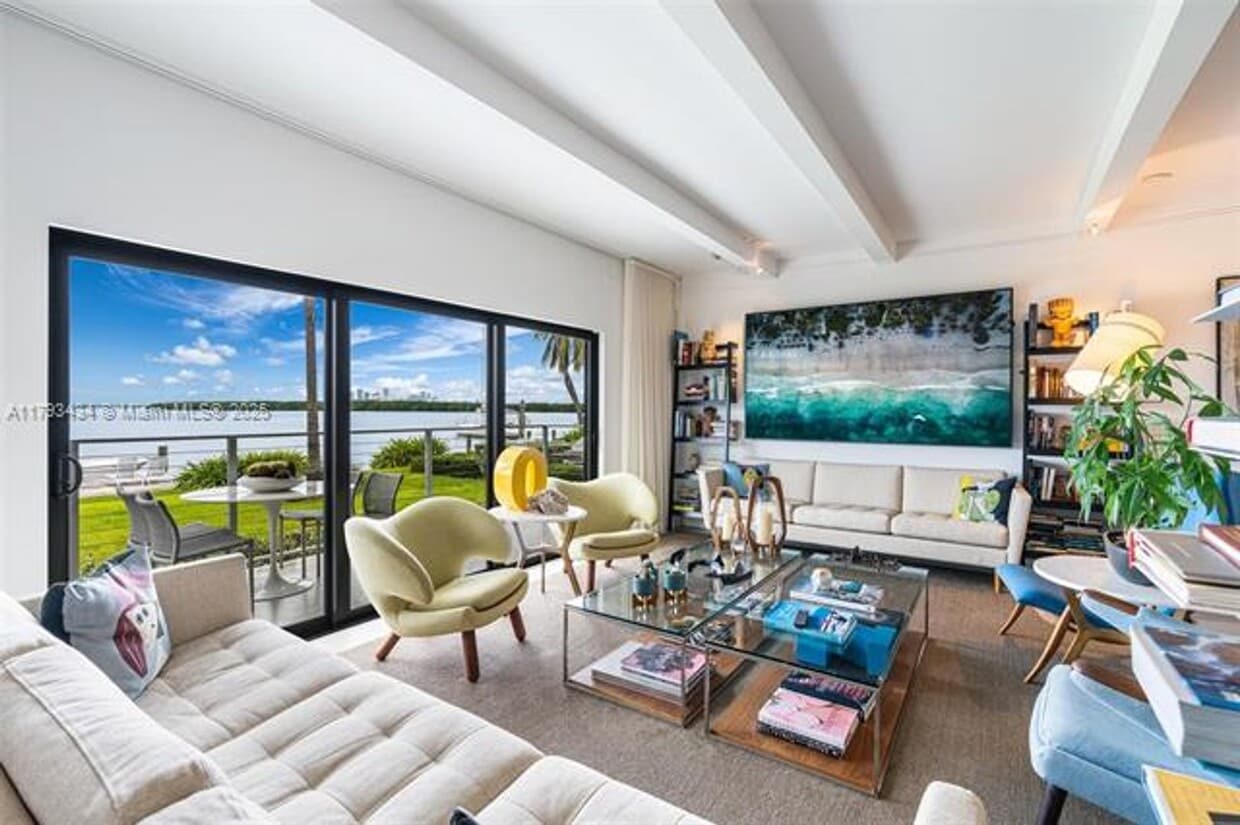Photo - 166 Harbor Dr unit 2B (A11793434)