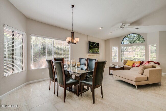 Building Photo - 9584 E Windrose Dr