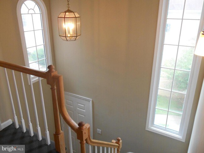 Building Photo - 1545 Church Hill Pl