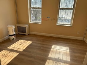 Building Photo - 43-22 58th St