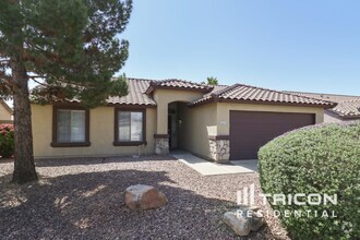 Building Photo - 13261 W Paradise Ln